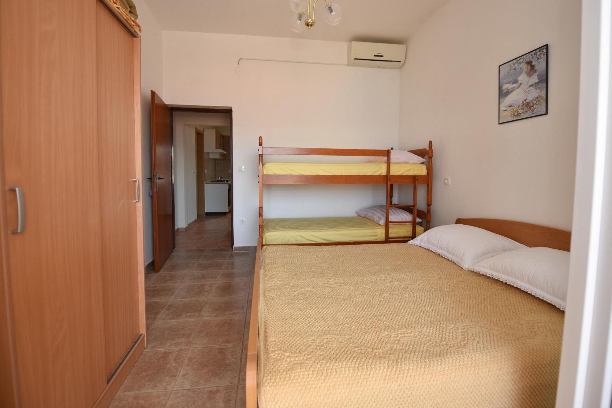 Apartments By The Sea Metajna, Pag - 6522 Zubovici Room photo
