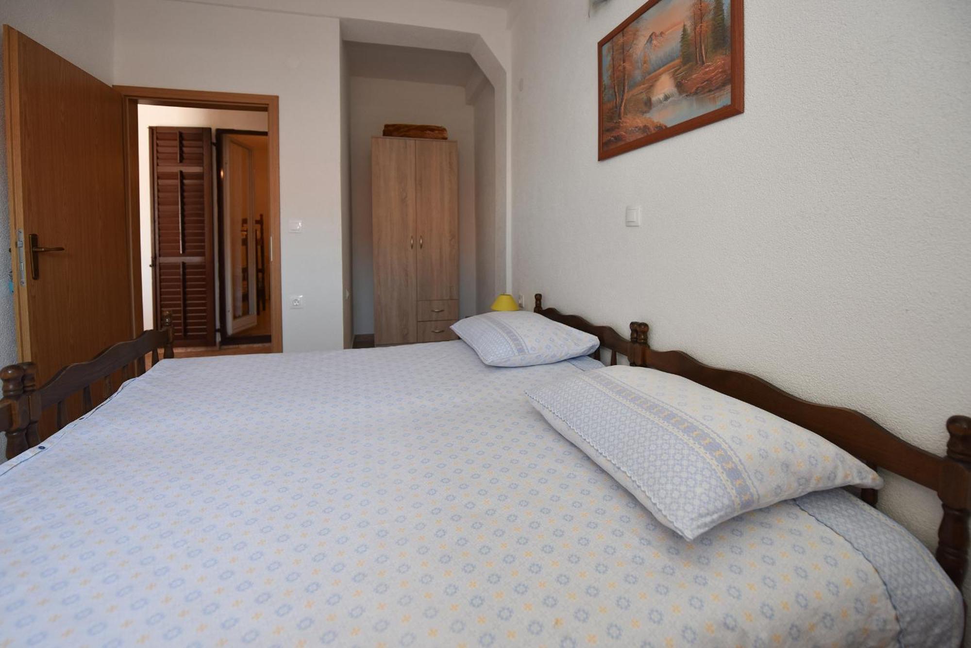 Apartments By The Sea Metajna, Pag - 6522 Zubovici Room photo
